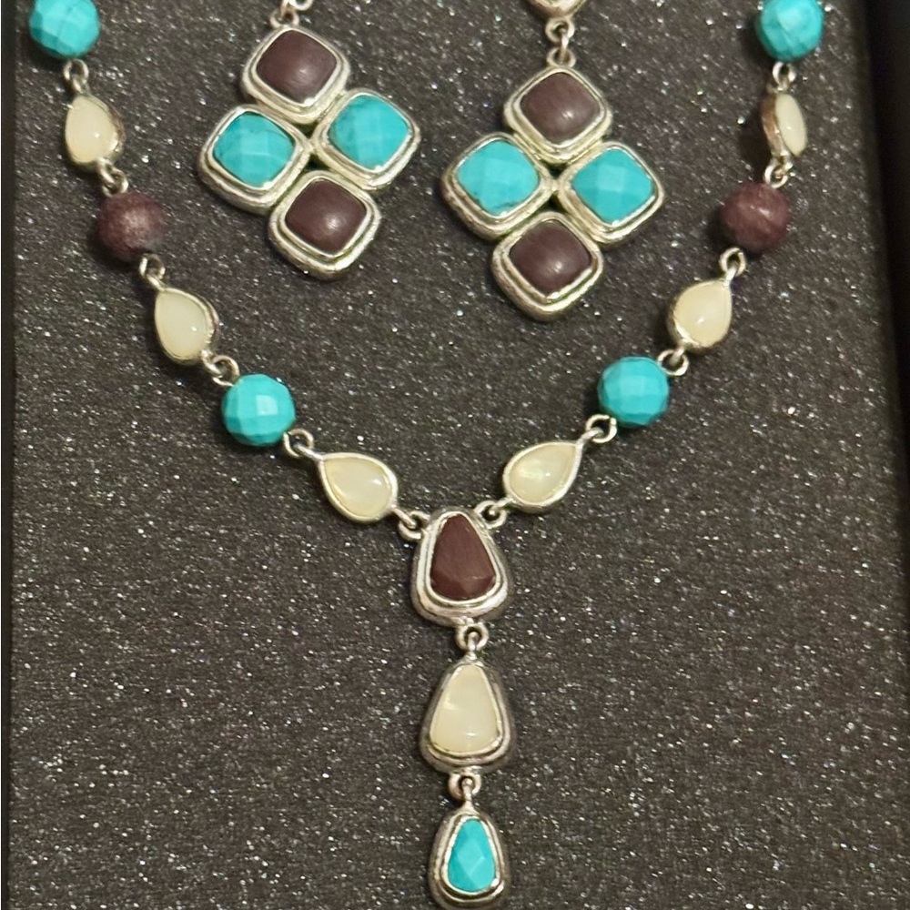 Chic Silver Turquoise Brown White-Necklace Set of 3